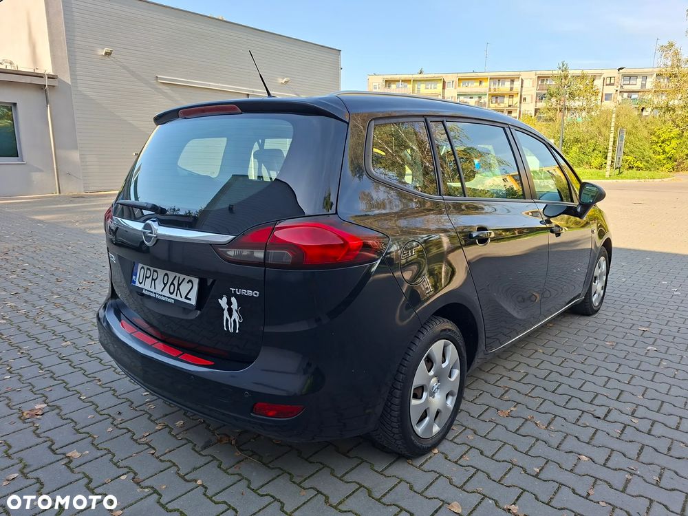 Opel Zafira - 3