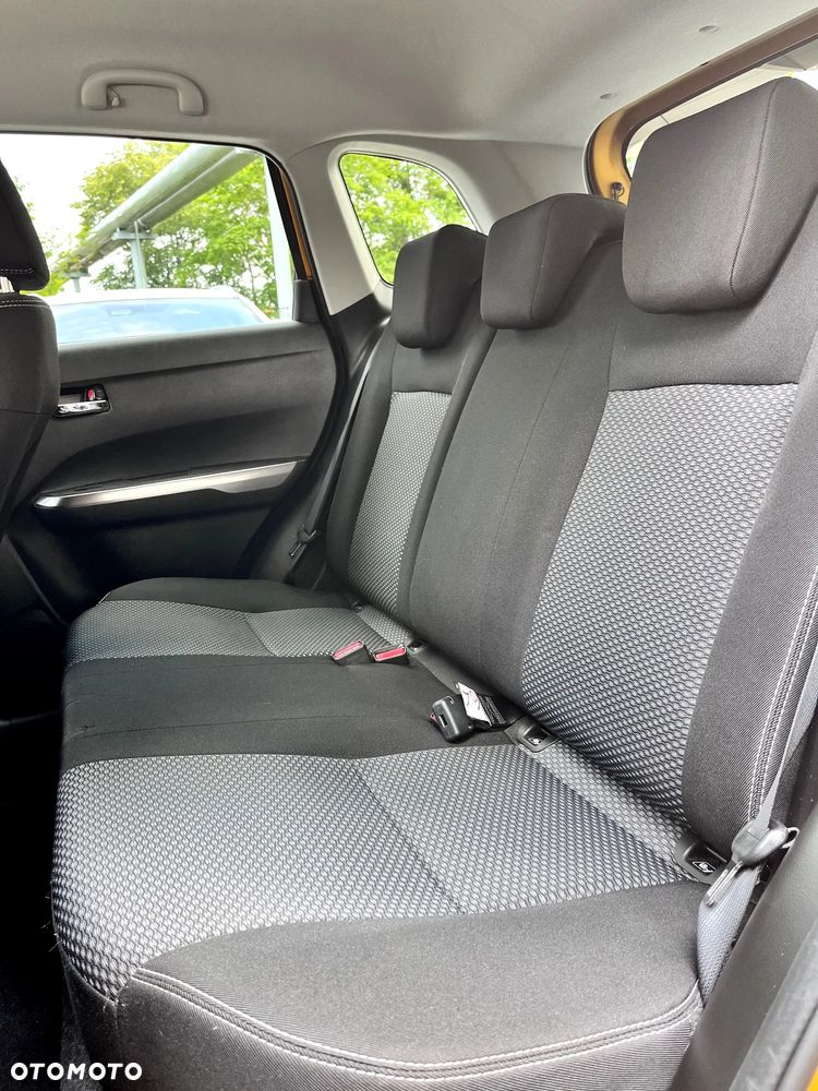 Suzuki Vitara 1.4 Boosterjet mHEV Premium Plus 2WD - 29