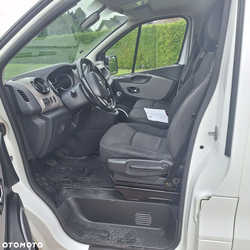 Renault TRAFIC - 7