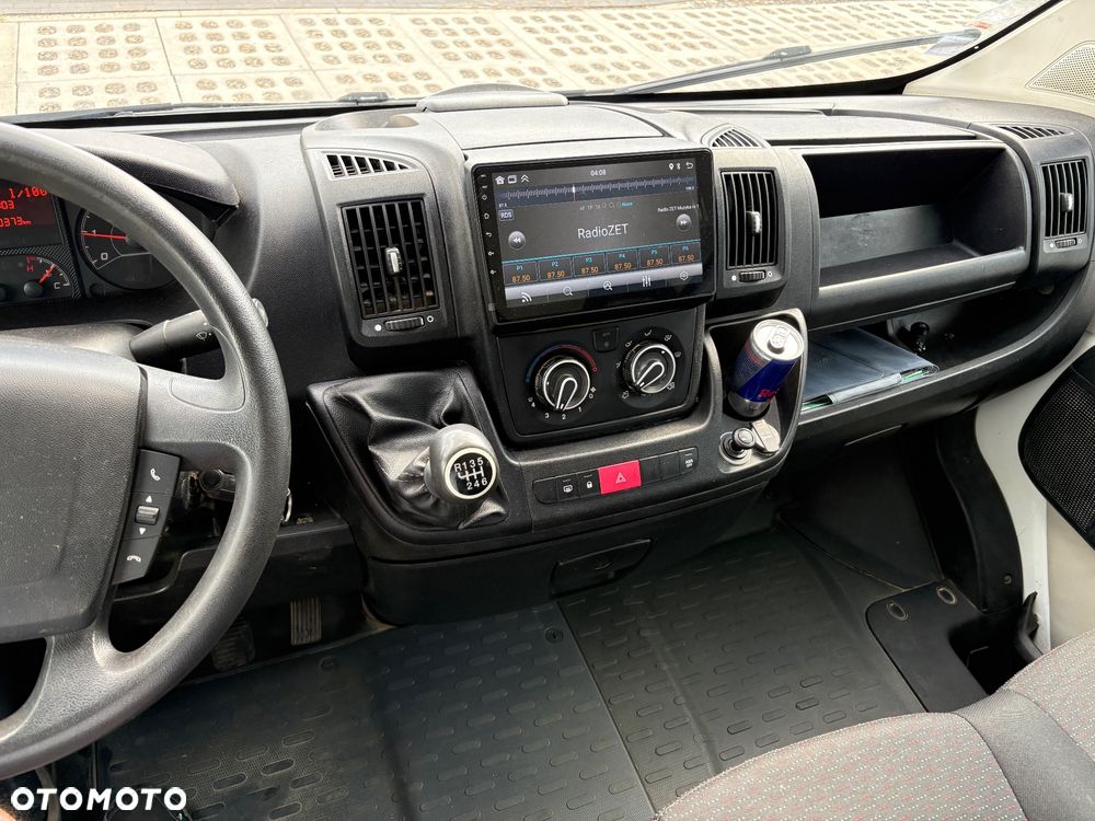 Peugeot Boxer 7-osobowy - 7