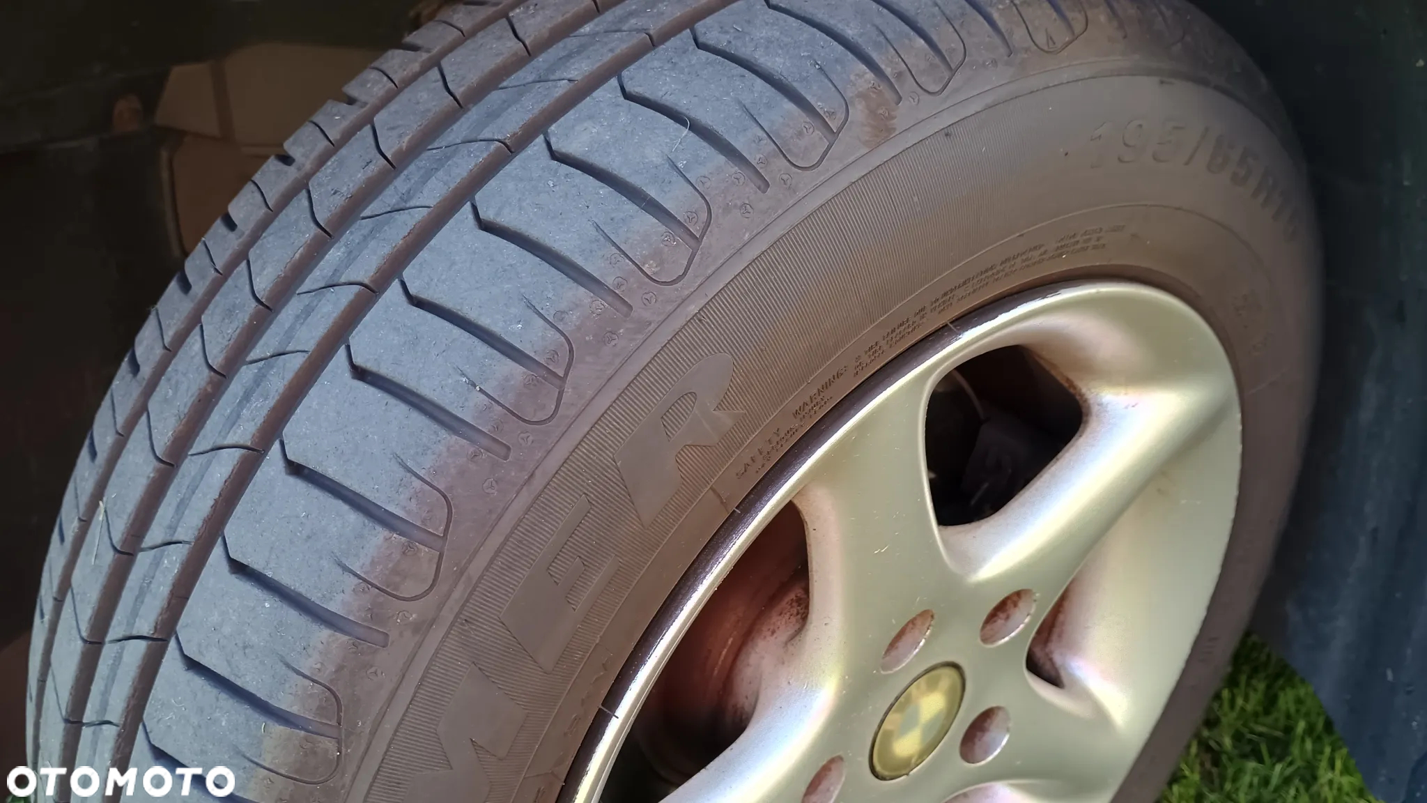BMW Seria 3 316i - 14
