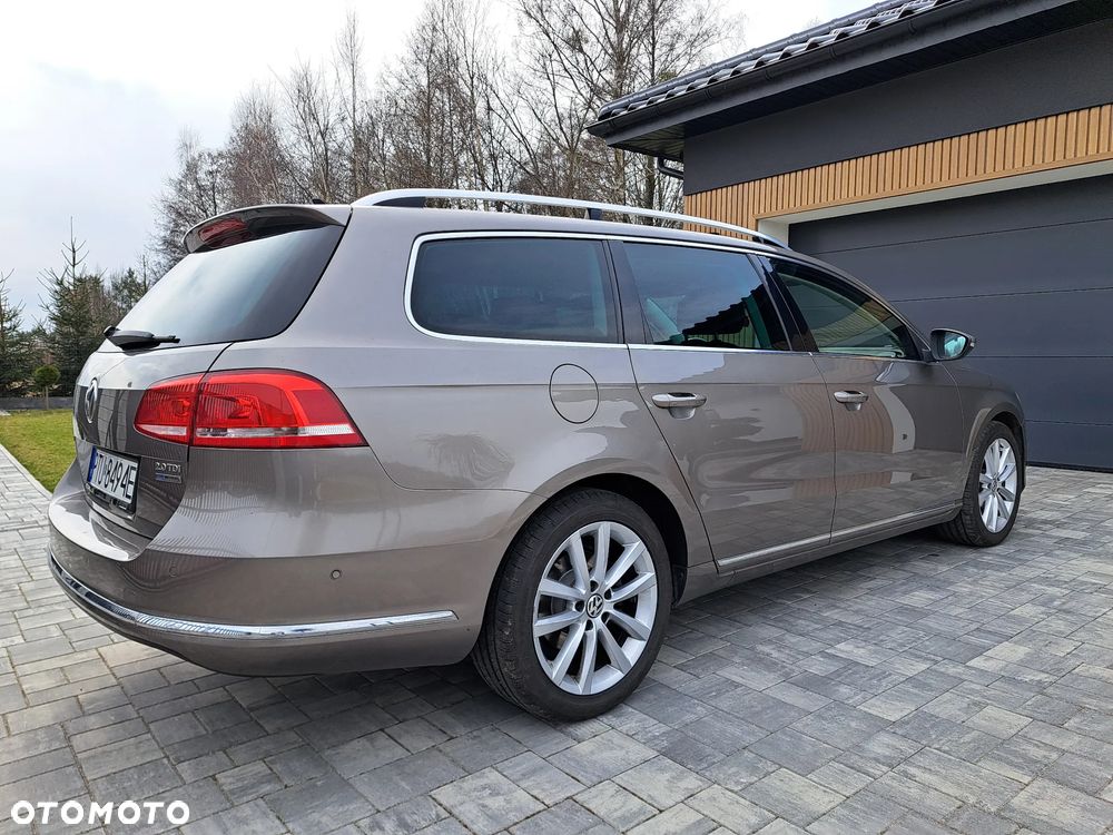 Volkswagen Passat 2.0 TDI DSG BlueMotion Technology Highline - 5