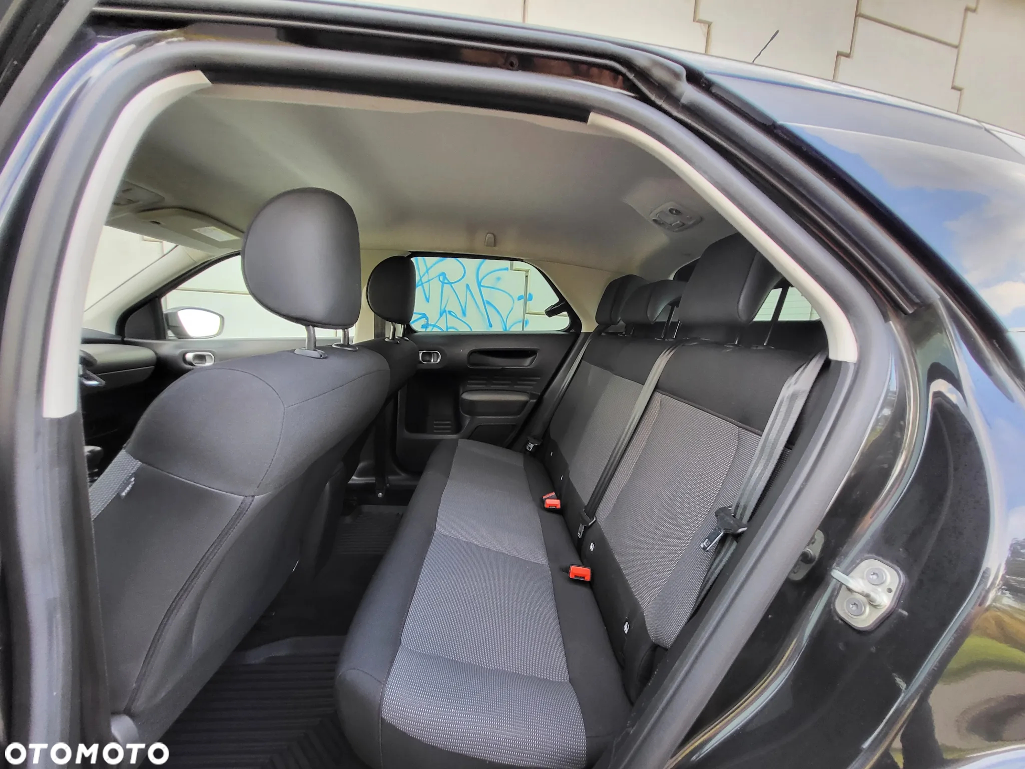 Citroën C4 Cactus - 22