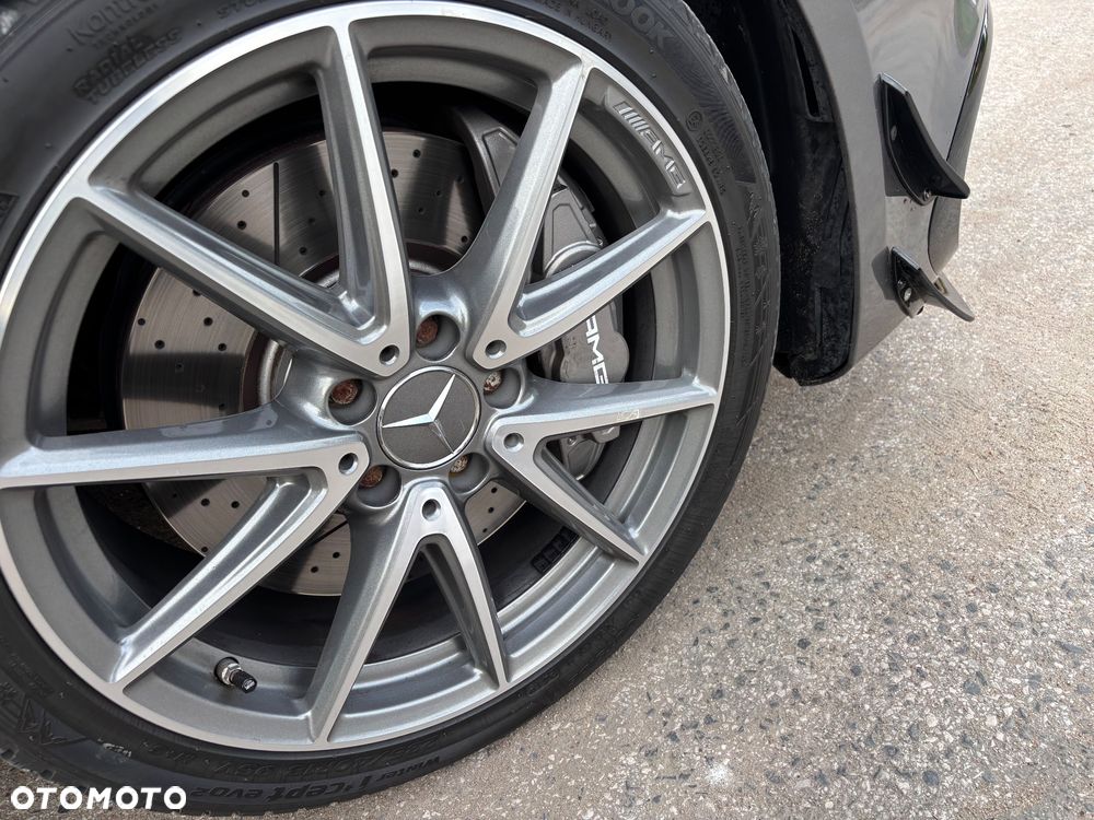 Mercedes-Benz CLA AMG 45 4-Matic - 25