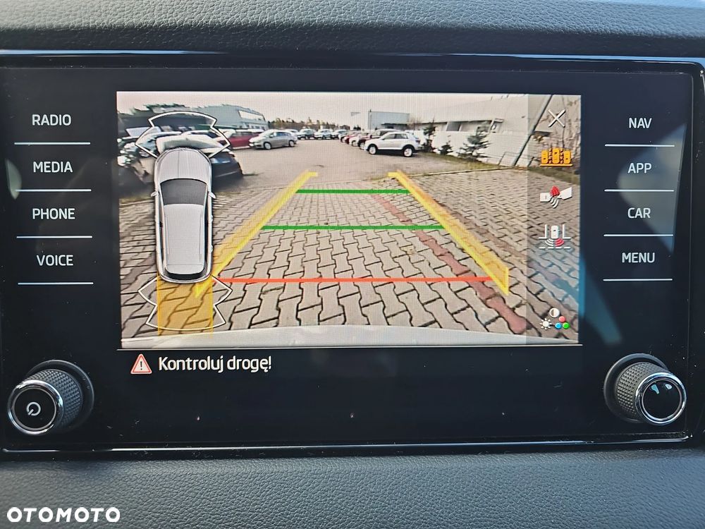 Skoda Karoq 1.5 TSI ACT Sportline DSG - 19