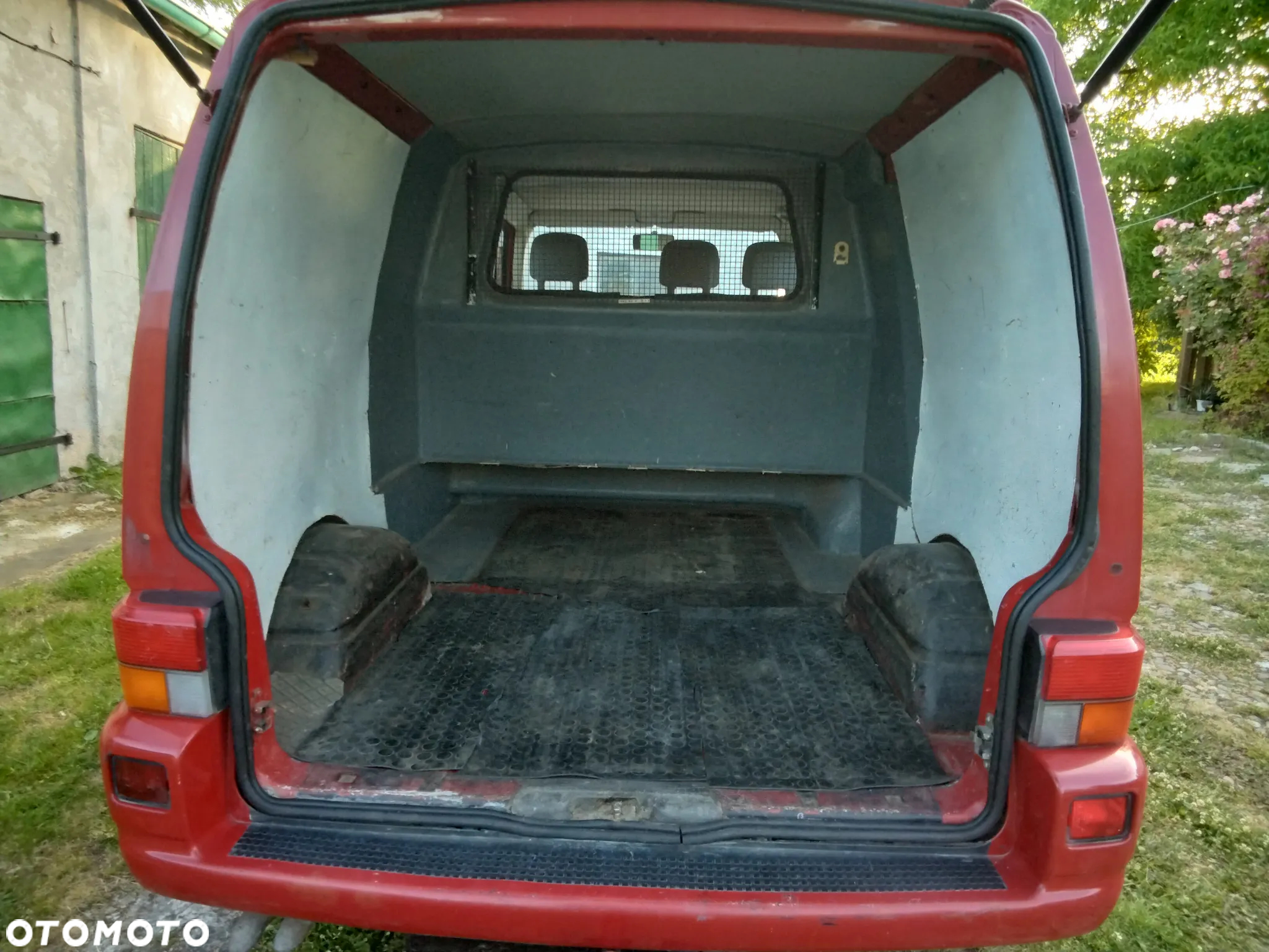 Volkswagen Transporter - 4