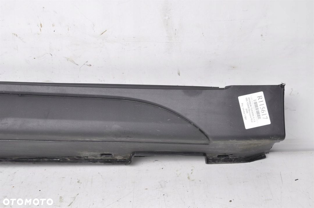 TUCSON III NAKŁADKA PROGOWA PRAWA 87754-D7000 20R - 7