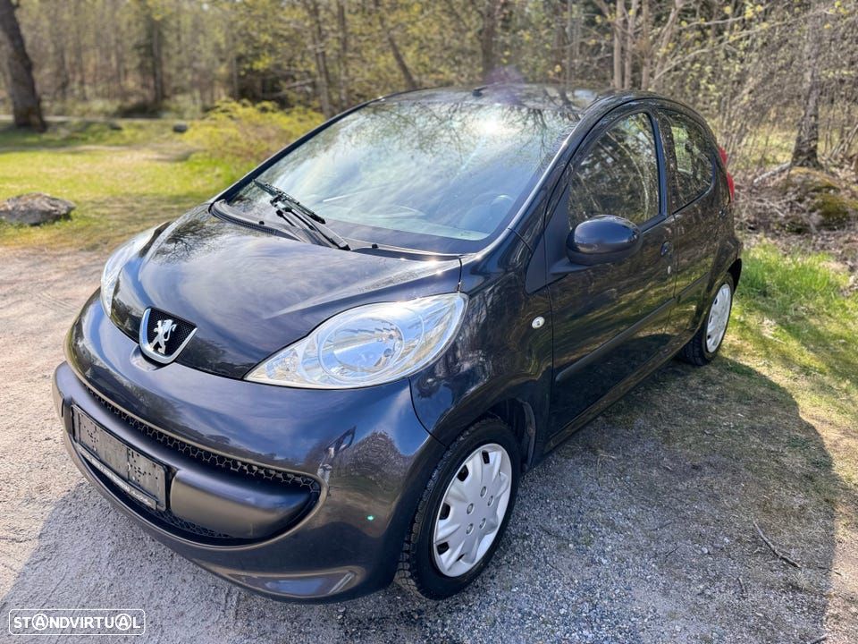 Peugeot 107 - 1