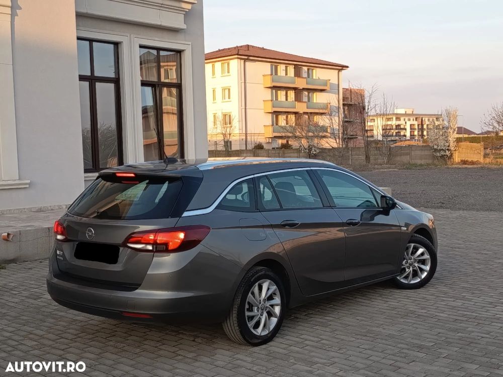 Opel Astra - 4