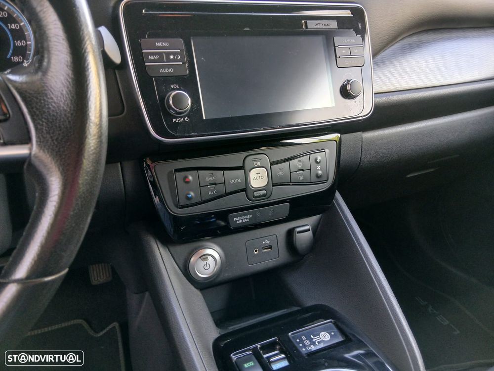 Nissan Leaf N-Connecta - 3