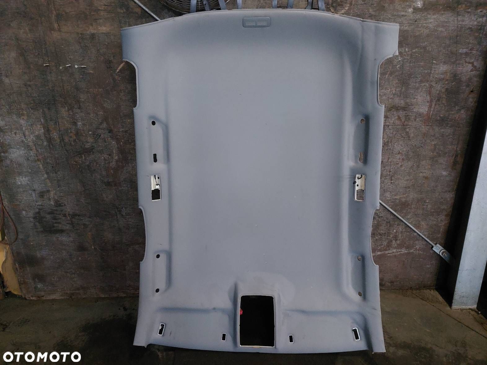 PODSUFITKA PORSCHE CAYENNE I 7L5867506AF - 1