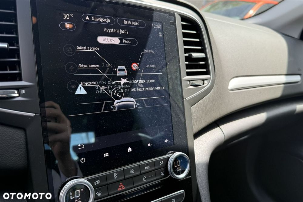 Renault Megane 1.3 TCe Techno EDC - 9