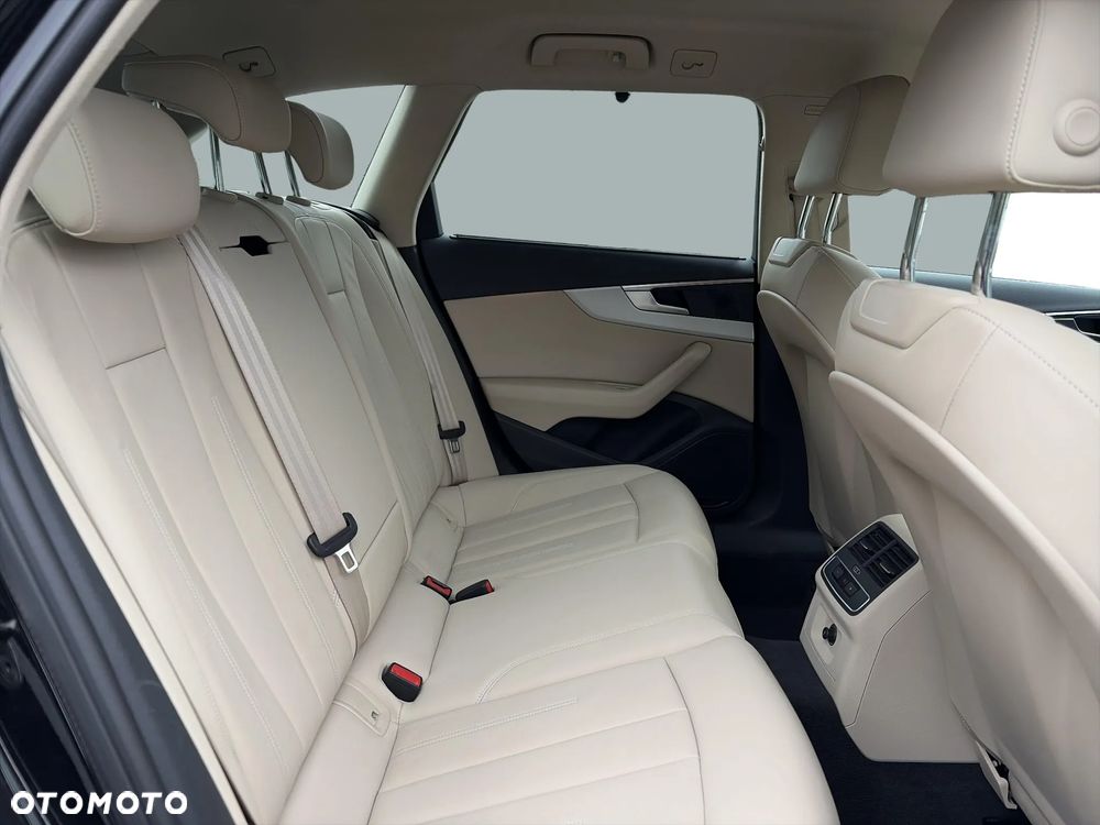 Audi A4 Avant 40 TDI mHEV Quattro S tronic - 19