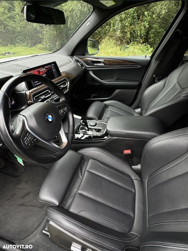 BMW X3 xDrive30i Aut. Luxury Line - 7