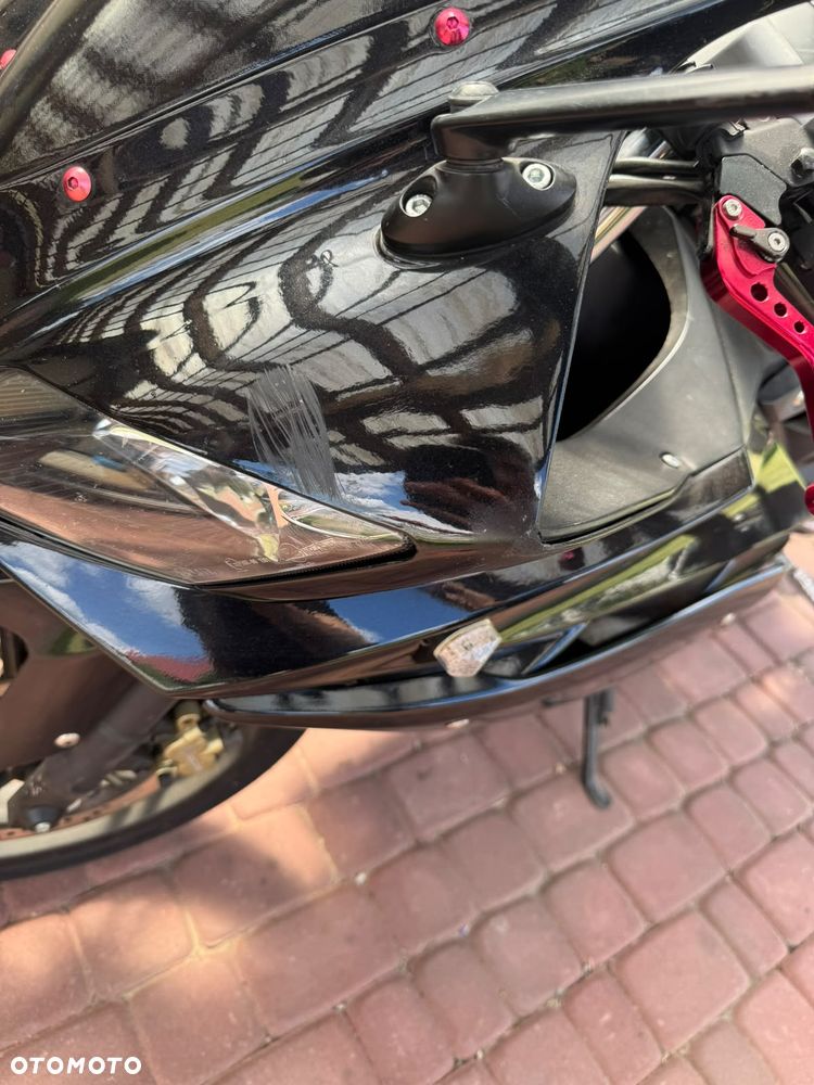 Yamaha YZF - 12