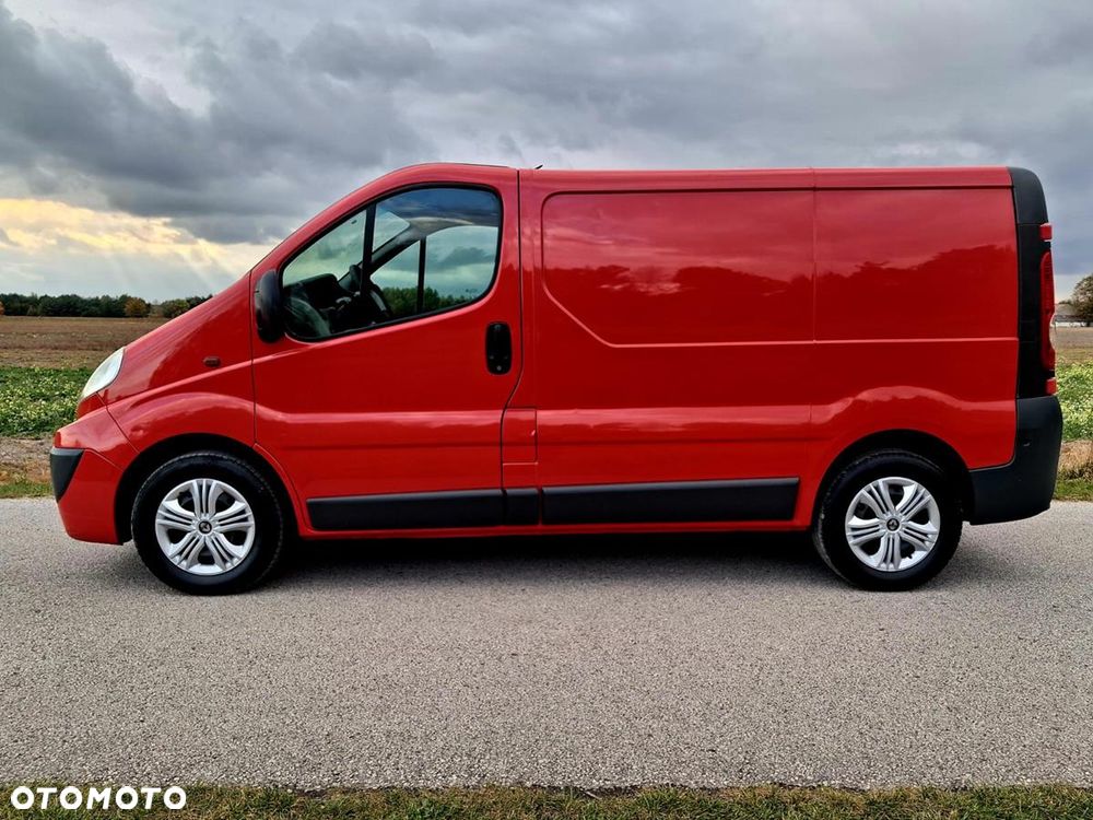Renault Trafic - 12