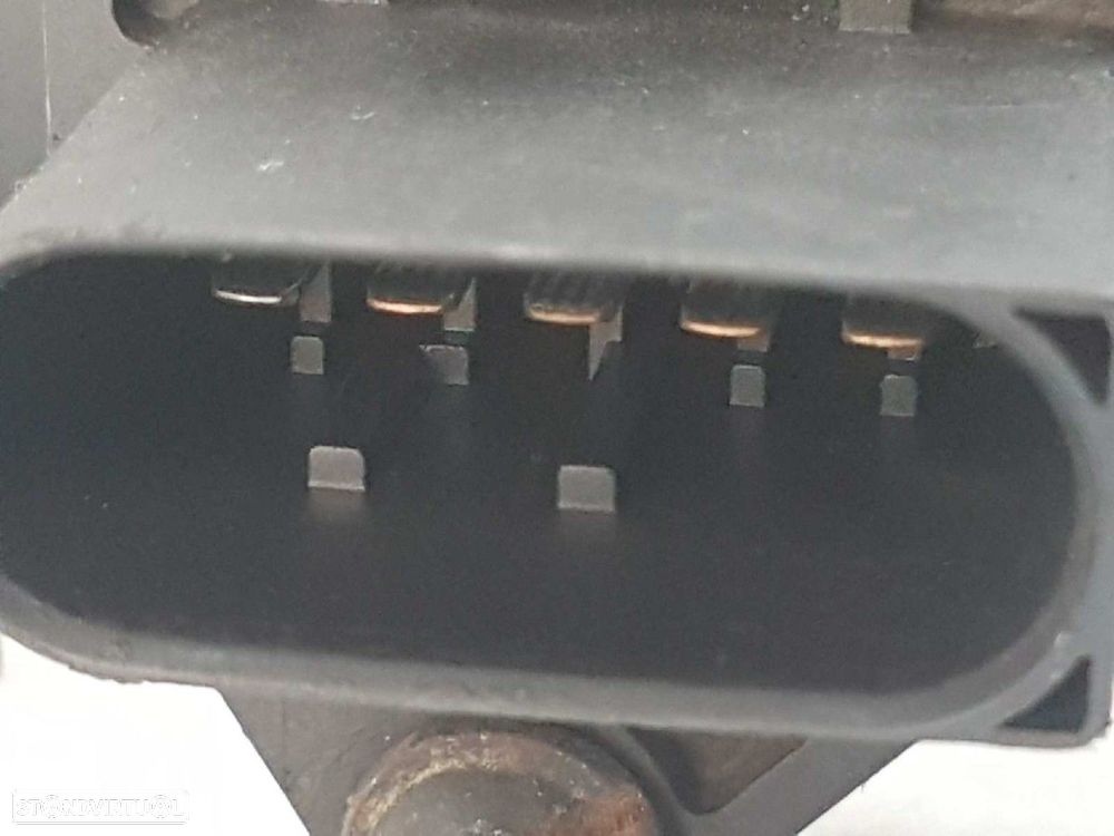 MEDIDOR DE MASSA DE AR MERCEDES CLASE C (W202) BERLINA 220 CDI (202.133) - 4