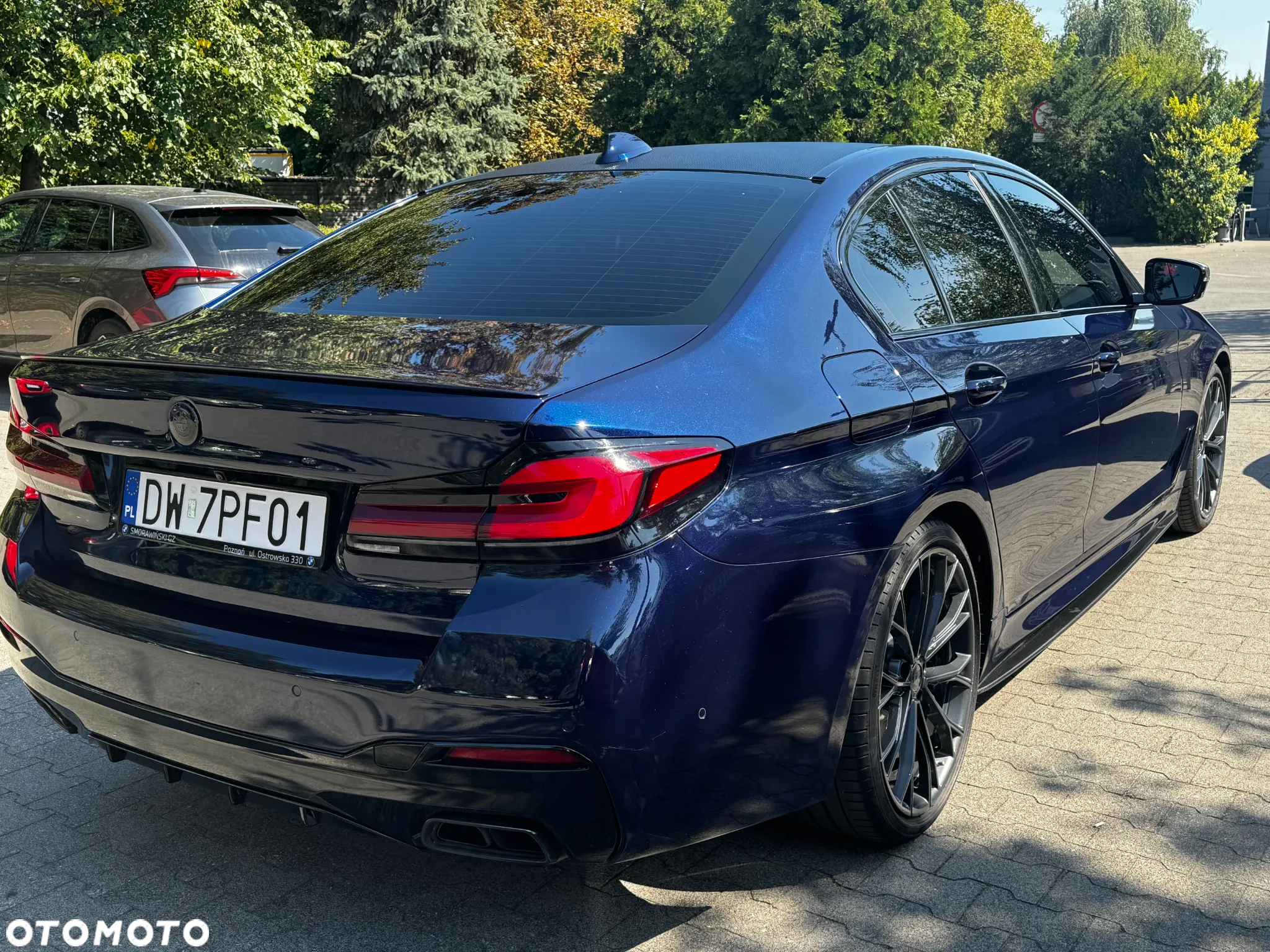 BMW Seria 5 M550i xDrive sport - 6