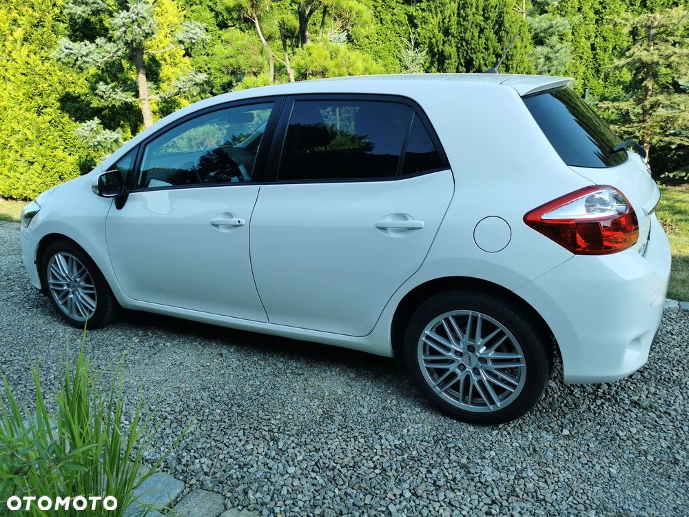 Toyota Auris 1.6 Valvematic Life - 13