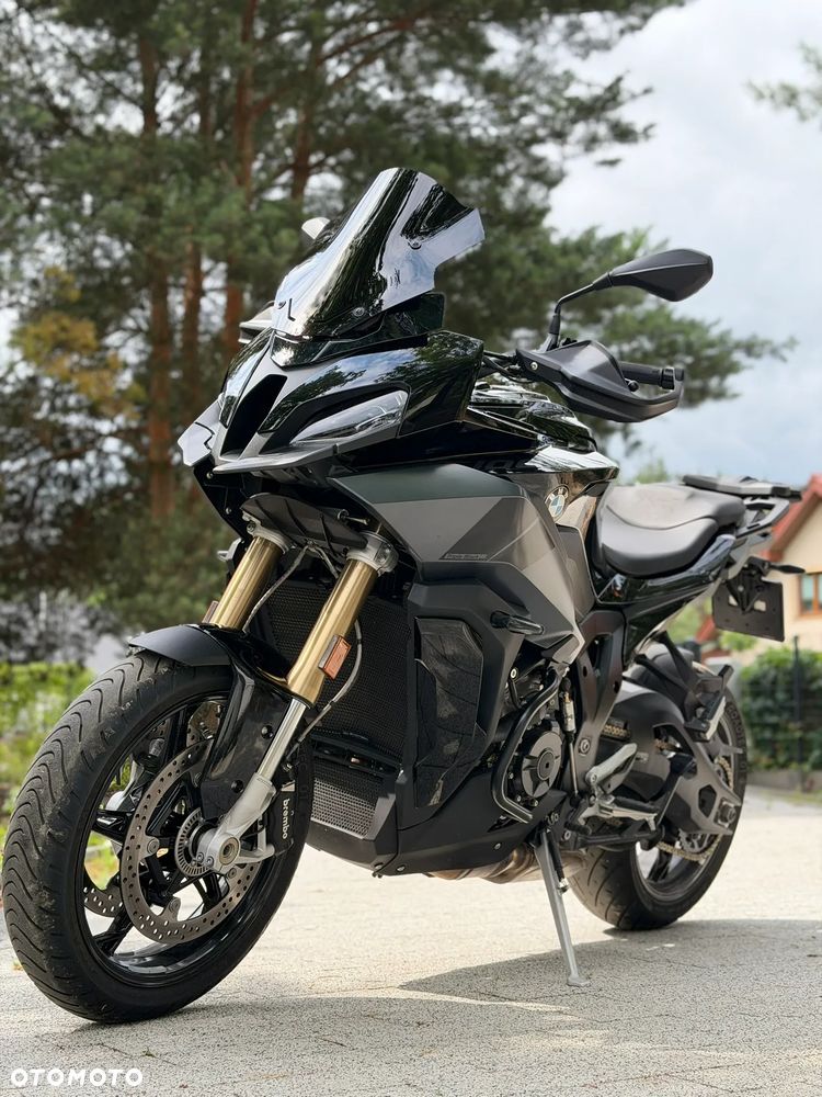 BMW XR - 2