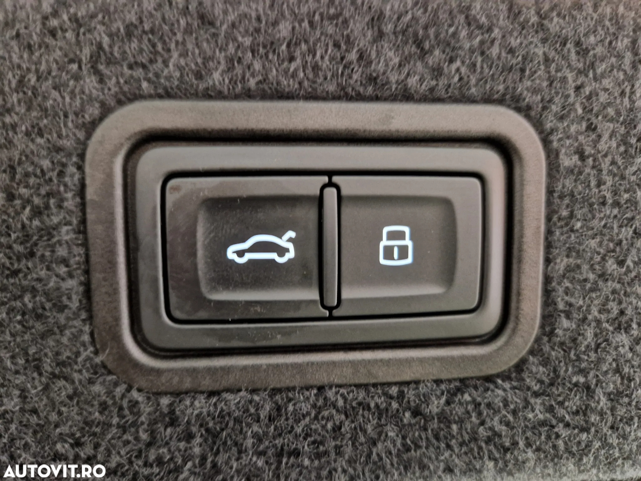 Audi S8 PI quattro Tiptronic MHEV - 35