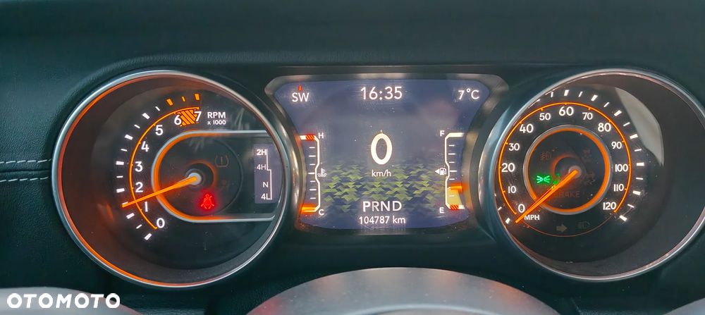 Jeep Wrangler 2.0 T-GDI Hardtop AWD Automatik Sahara - 28