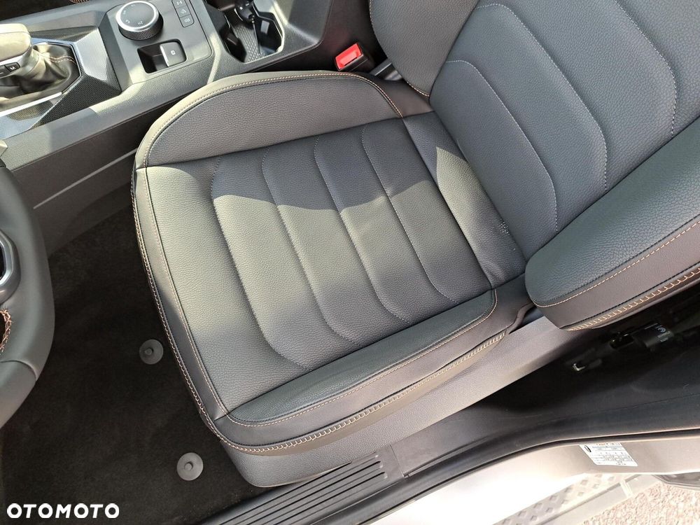 Volkswagen Amarok PanAm, 3,0TDI 240KM, 10-bieg. automatyczna 4Motion, r.o: 3270 mm - 40