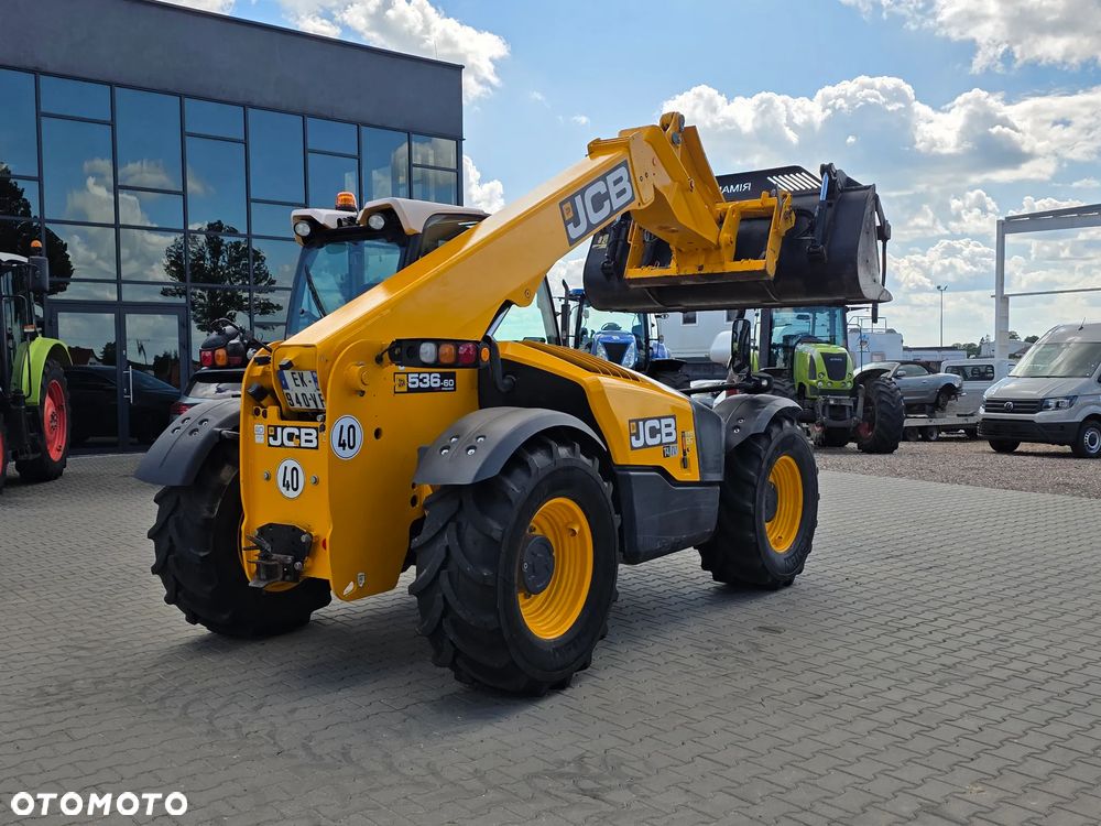 JCB 536 60 Agri Premier 2017R - 11