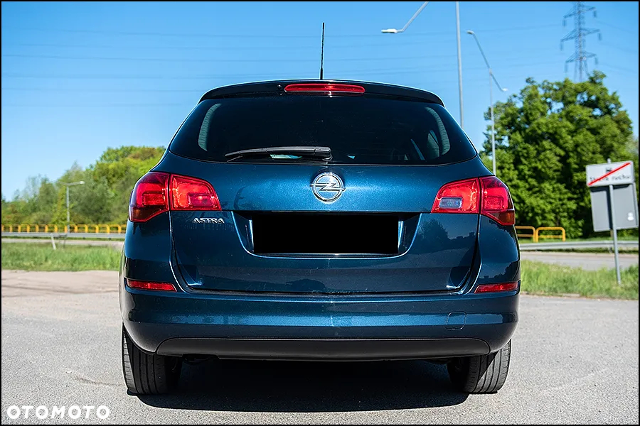 Opel Astra - 4