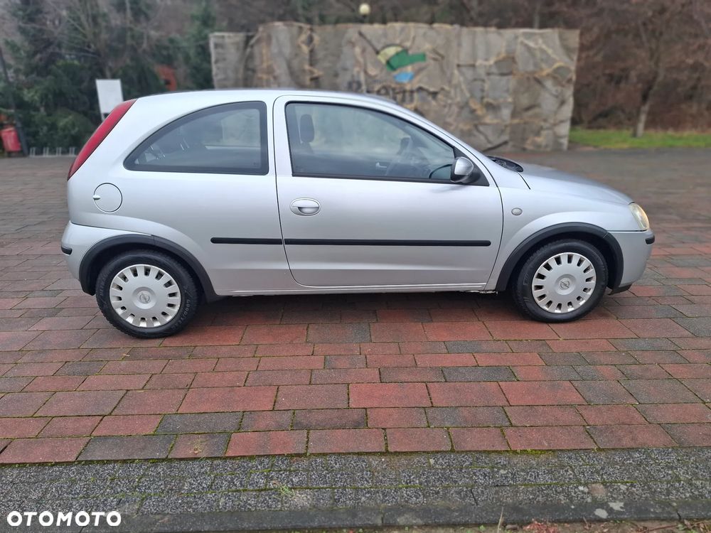 Opel Corsa 1.2 16V - 6