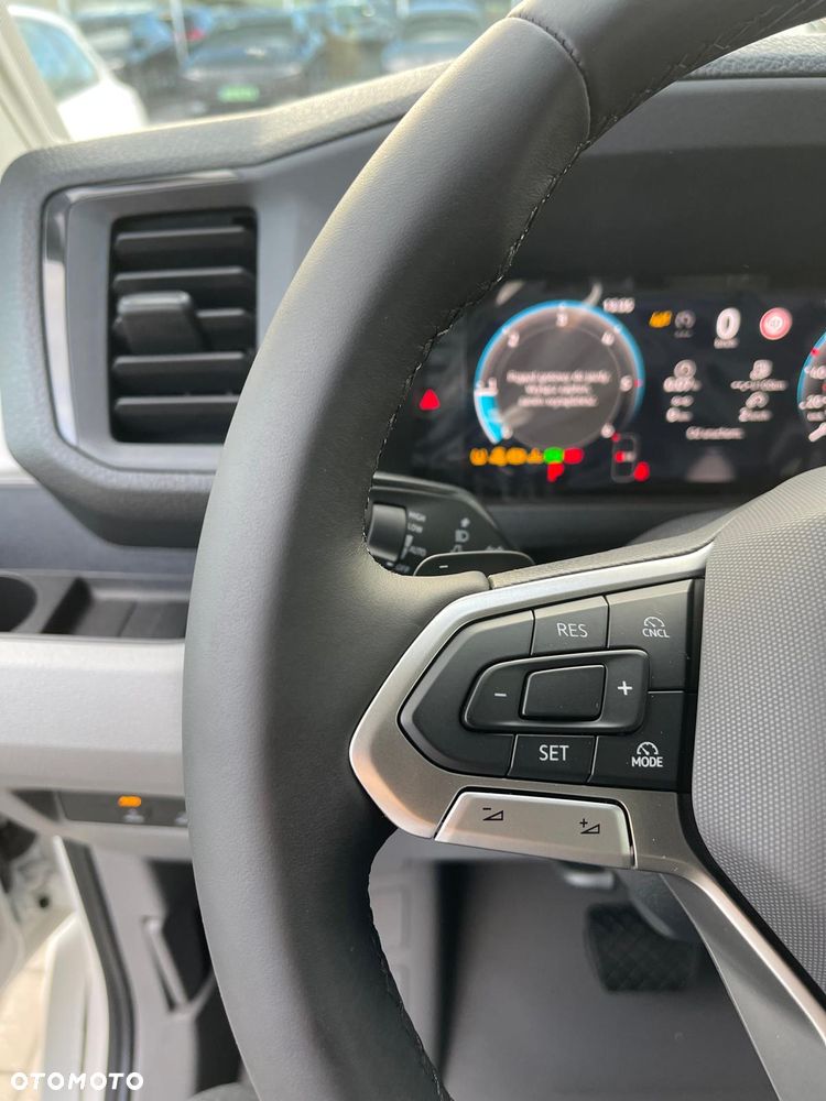 Volkswagen Crafter - 27