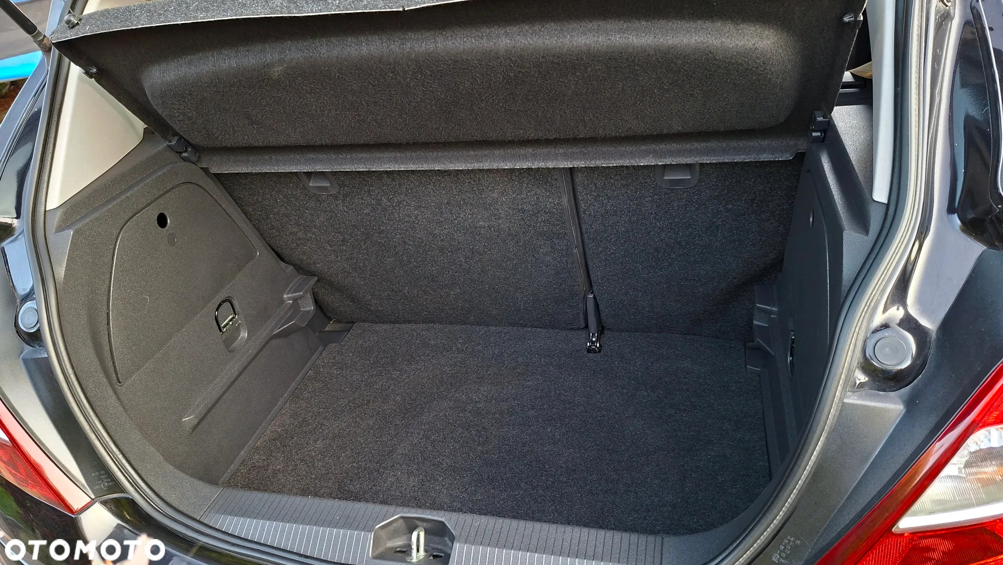 Opel Corsa 1.2 16V 111 - 13