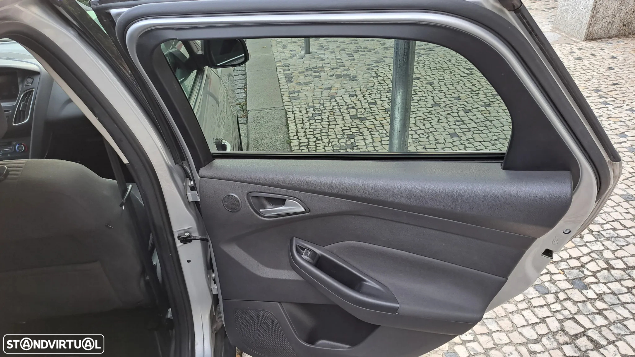 Ford Focus SW 1.5 TDCi Titanium - 22