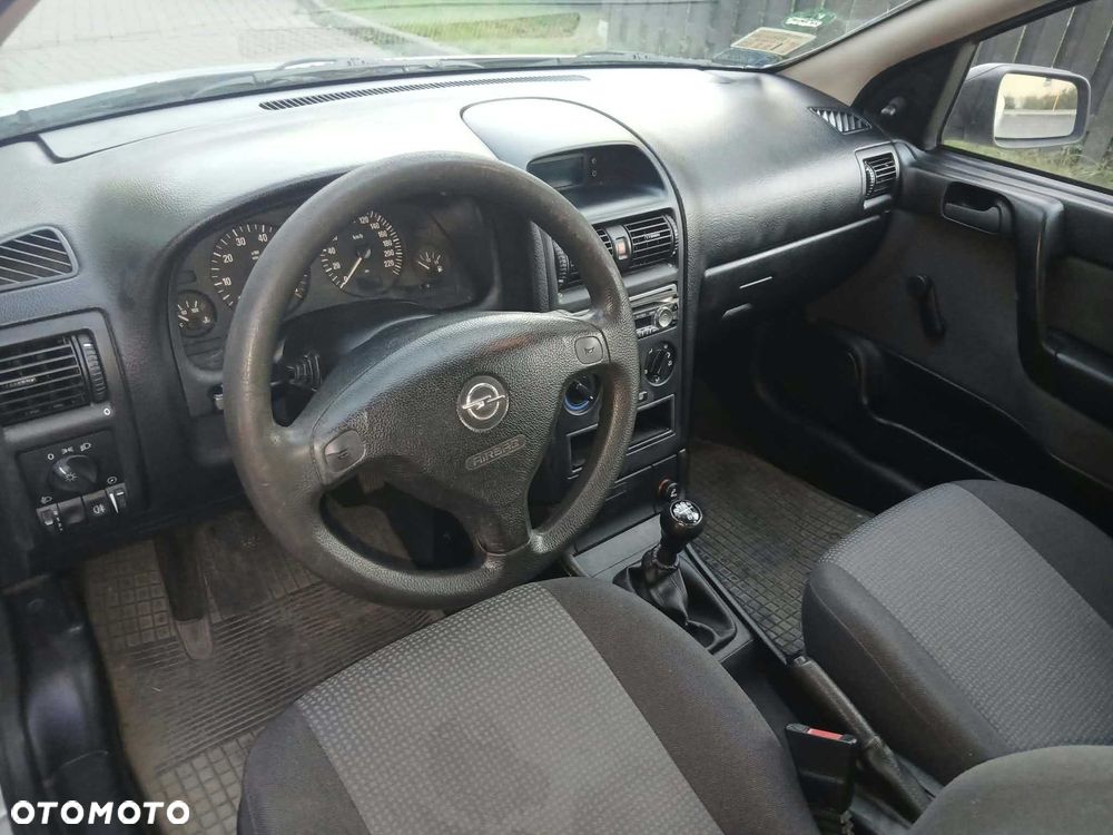 Opel Astra 2005 photo 4