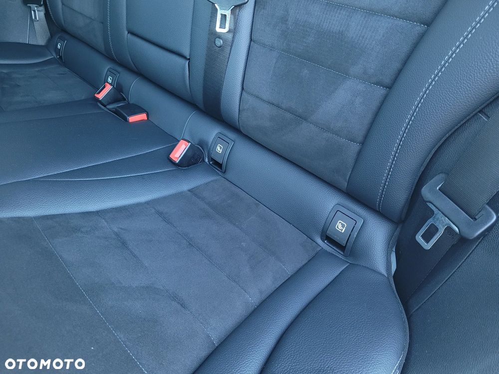 Mercedes-Benz GLC - 18