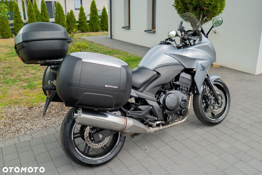 Honda CBF - 4
