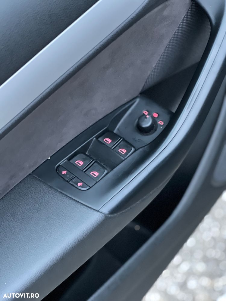 Audi Q3 2.0 TDI Sport - 12