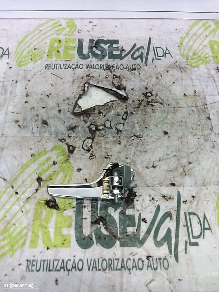 Manípulo Int Porta Fr Esq Opel Corsa D (S07) - 2