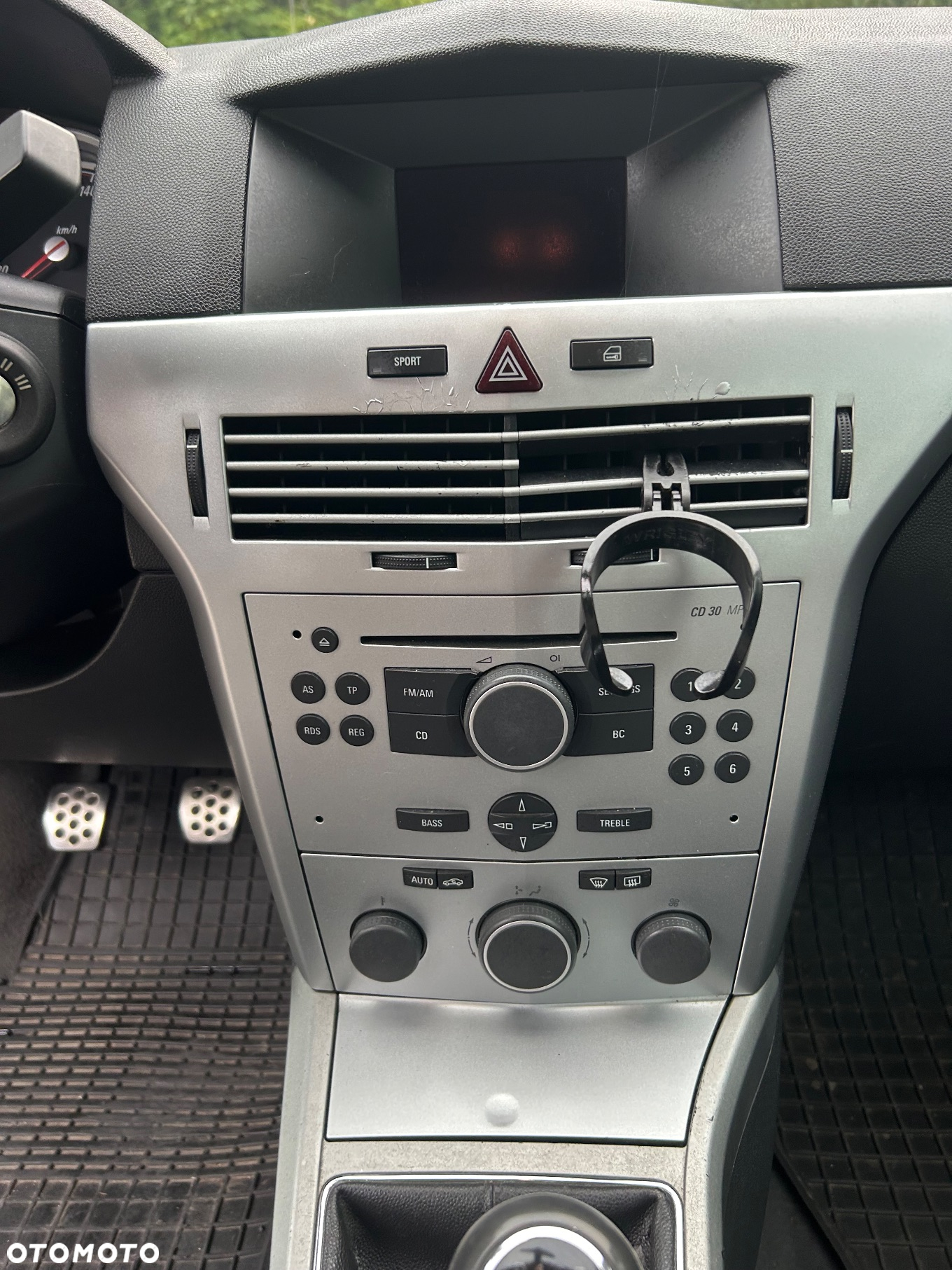 Opel Astra 1.8 Sport - 8