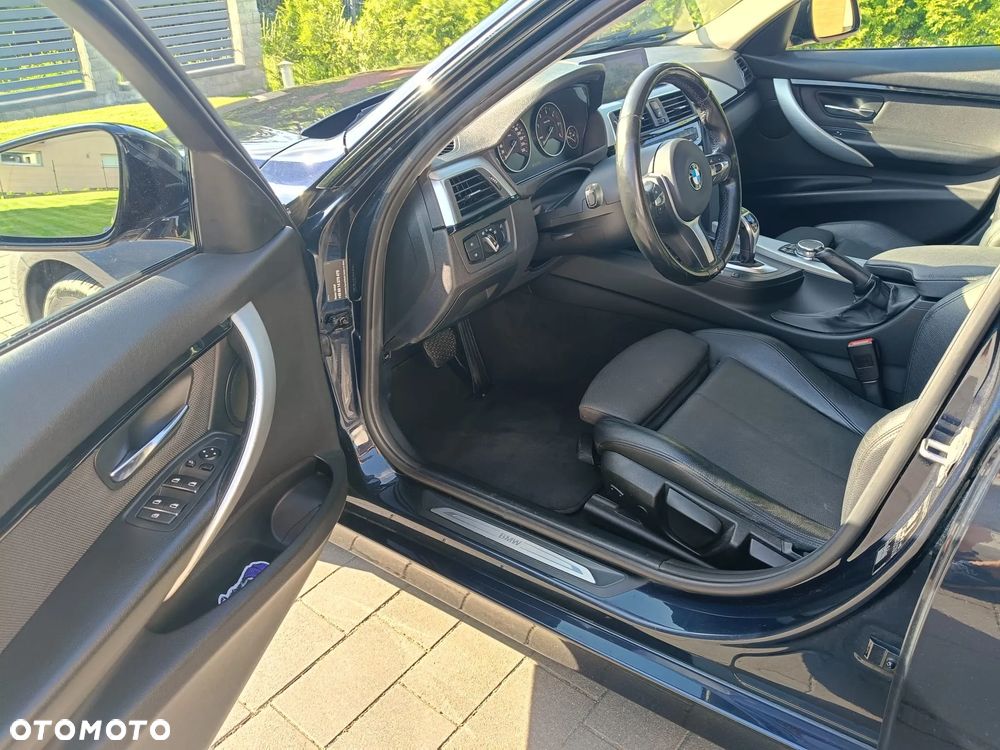 BMW Seria 3 320d Edition M Sport Shadow - 15