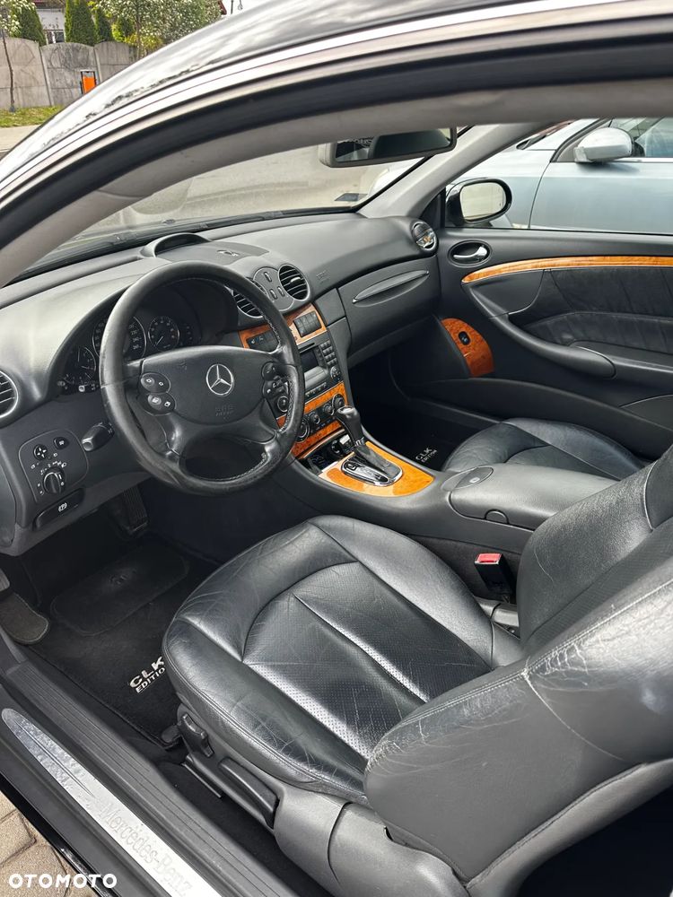 Mercedes-Benz CLK - 7