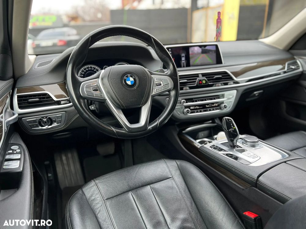 BMW Seria 7 730d xDrive - 7