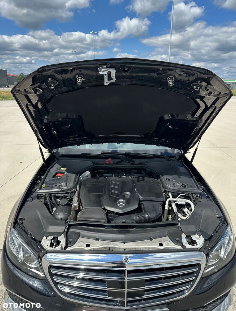 Mercedes-Benz Klasa E 220 d 9G-TRONIC Avantgarde - 12