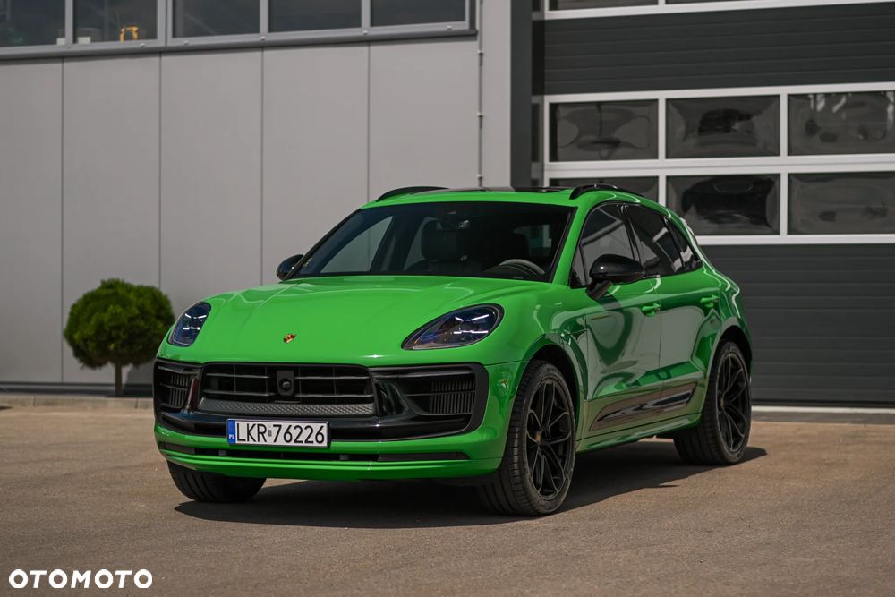 Porsche Macan - 2