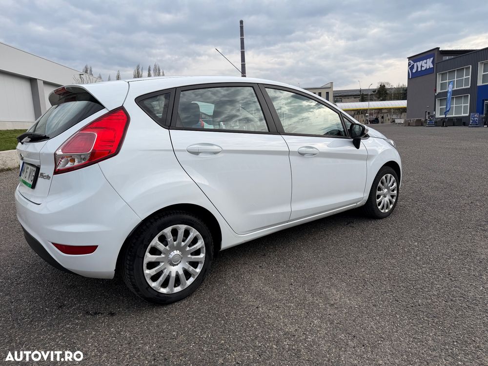 Ford Fiesta 1.5 TDCi DPF Trend - 3