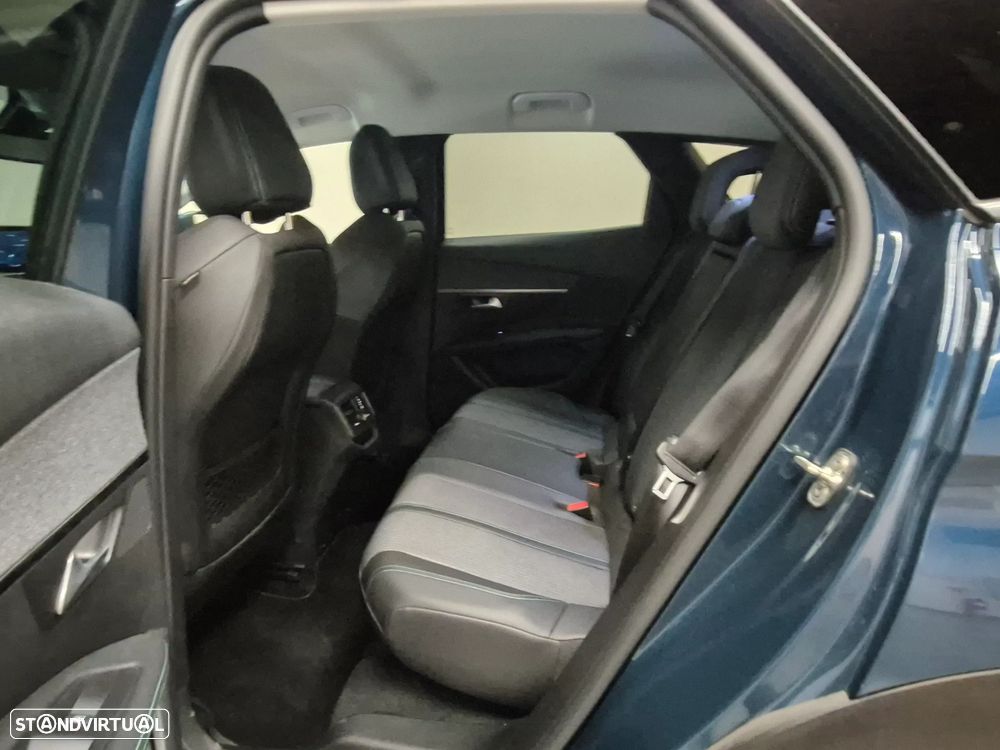 Peugeot 3008 1.2 PureTech Allure Pack - 27