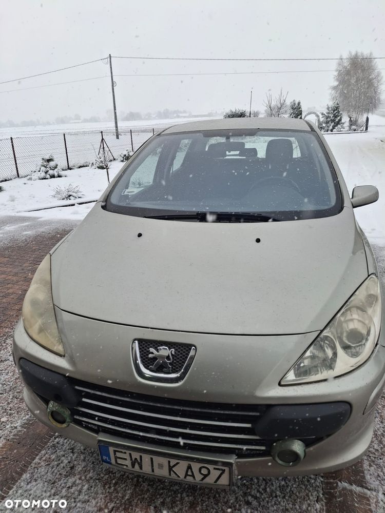 Peugeot 307 HDi 110 Premium - 6