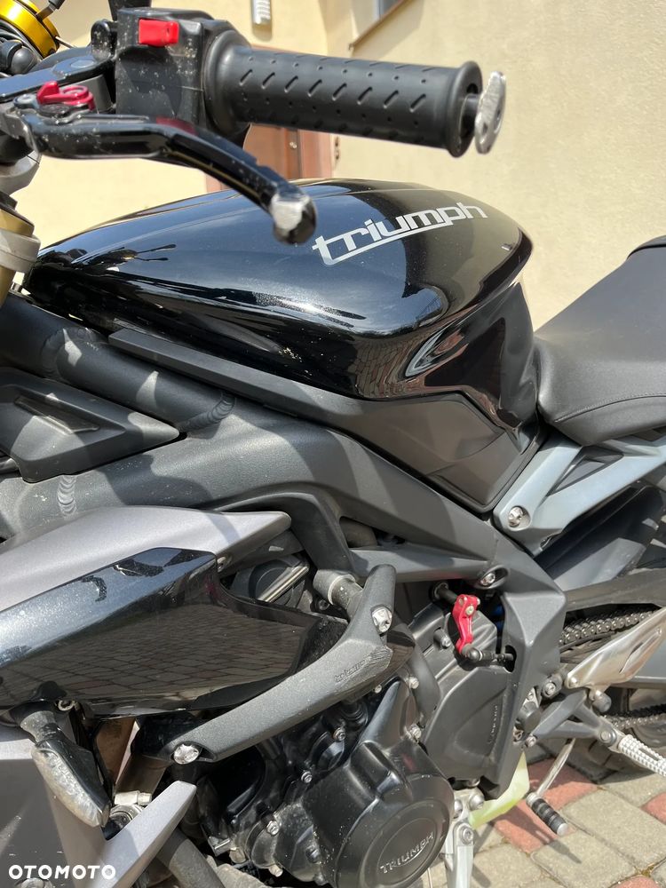 Triumph Street Triple - 3
