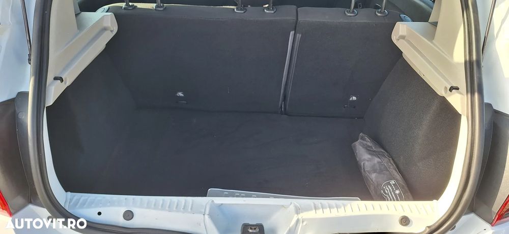 Dacia Sandero 1.0 SCe Acces - 11