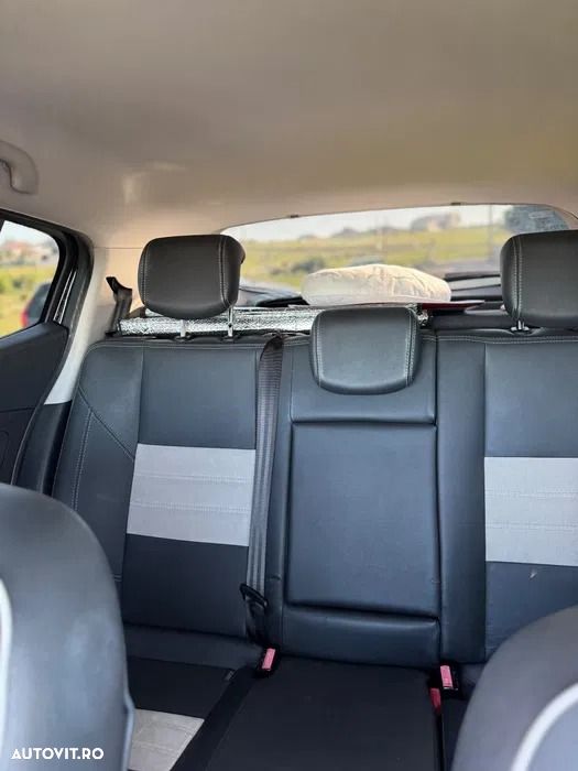 Renault Megane ENERGY dCi 110 Start & Stopp Bose Edition - 4